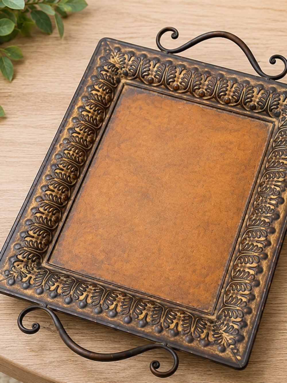 VINTAGE ORNATE METAL SERVING TRAY